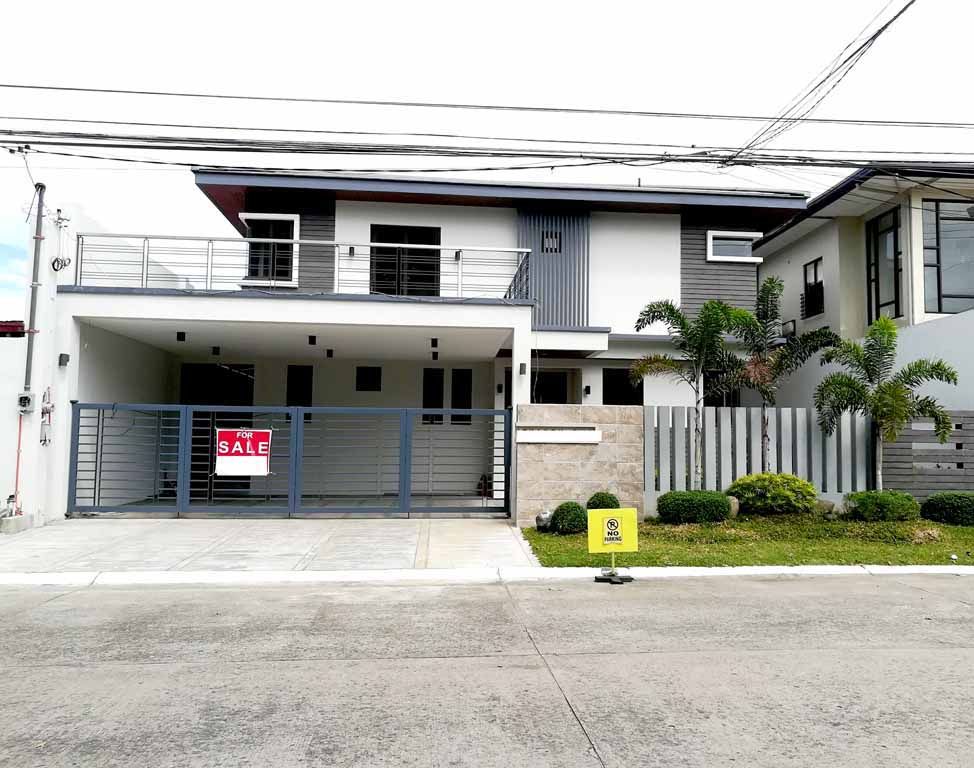 Don Antonio Commonwealth Archives House and Lot For Sale In Quezon City