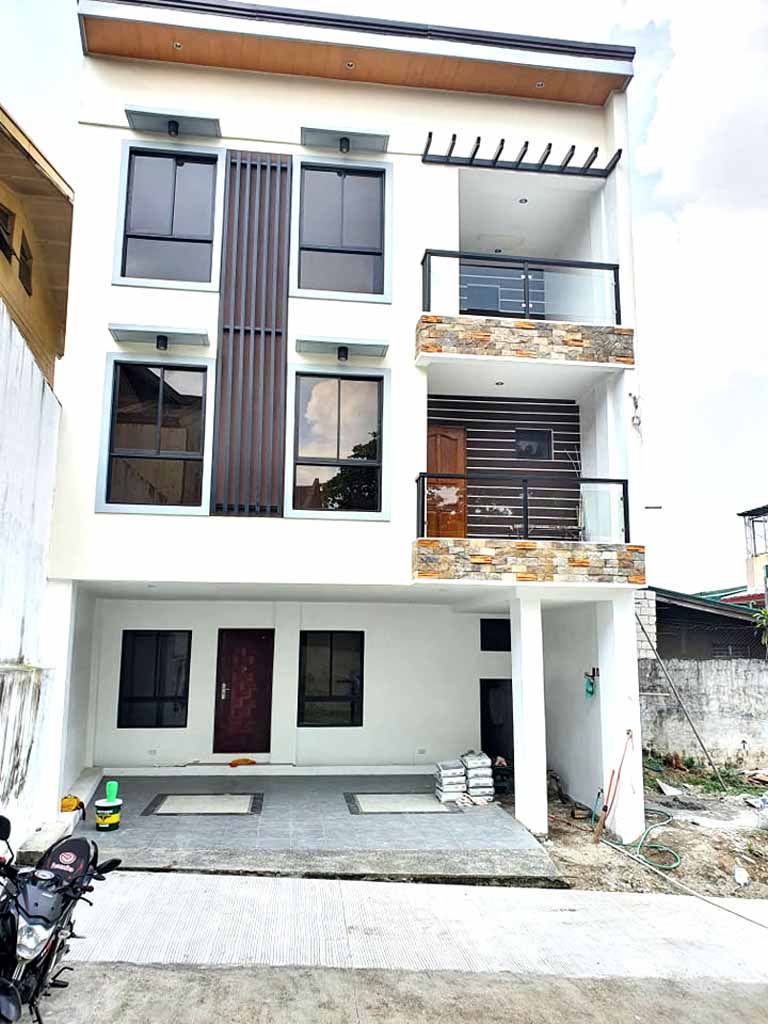 12M Townhouse for Sale in Tandang Sora Quezon City Near Visayas Avenue