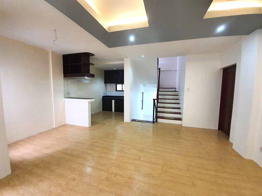12M Townhouse for Sale in Tandang Sora Quezon City Near Visayas Avenue